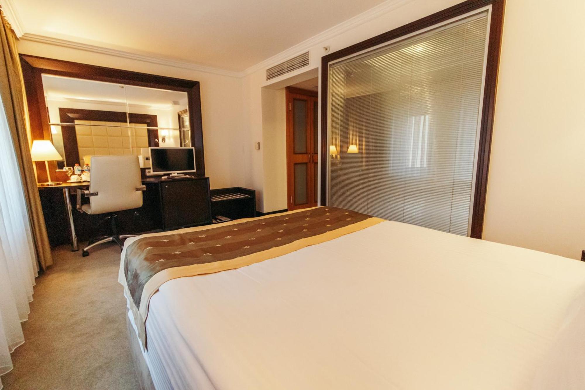 Ck Farabi Hotel Ankara Exteriör bild