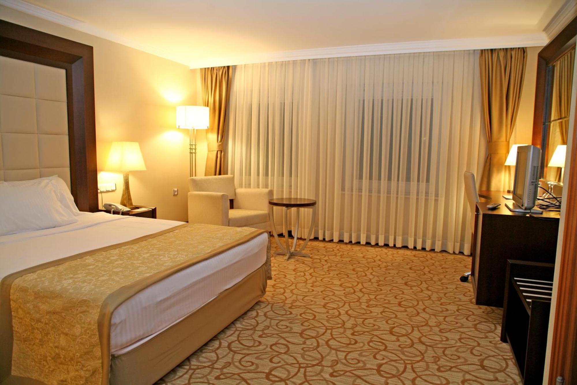 Ck Farabi Hotel Ankara Rum bild